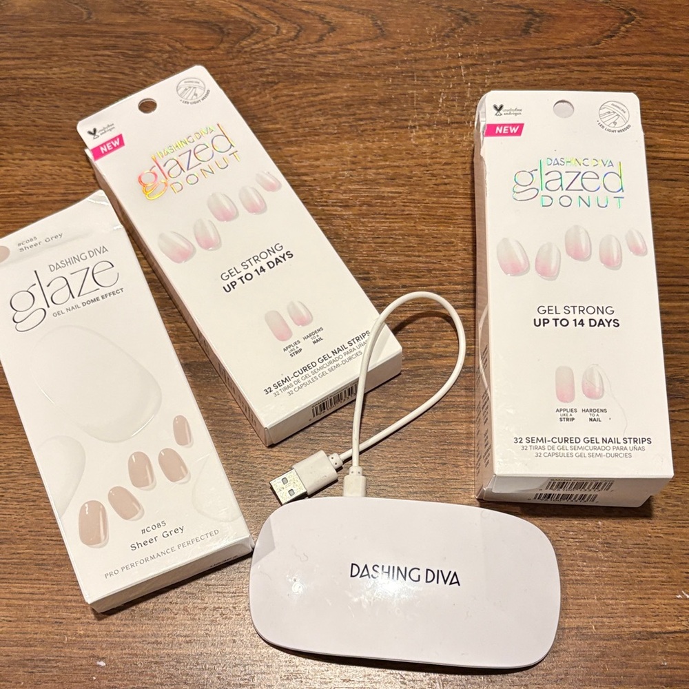 Dashing Diva Glazed Donut Gel Nail Strips - Pink and White